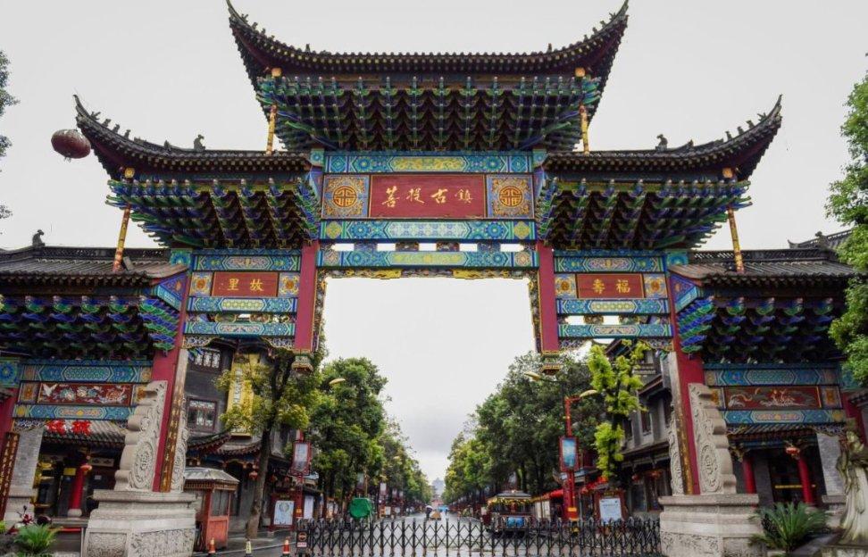 逆境英雄降临